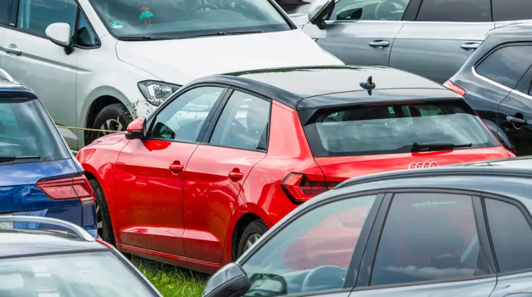 德国总理即将主办汽车峰会 应对产业危机