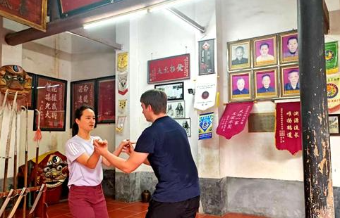 德国“洋弟子”寻根永春白鹤拳