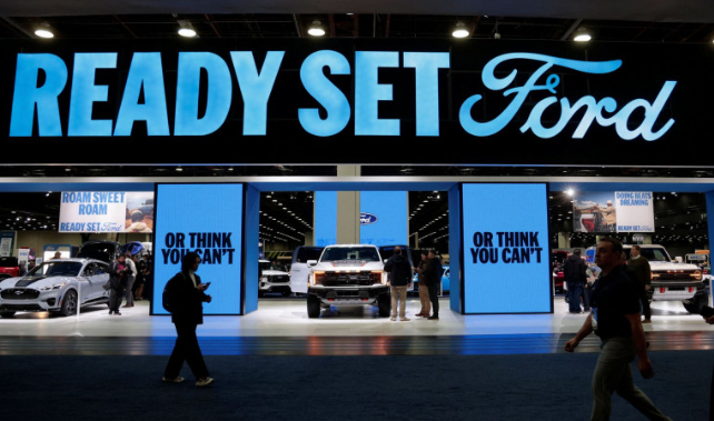 大限将至，美国汽车业加紧替换“中国代码”