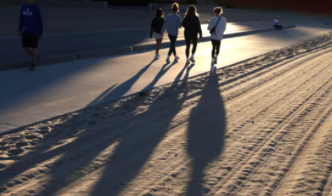 可能致命 加州极端高温警告：所有人 紧急储水、这个时段别出门